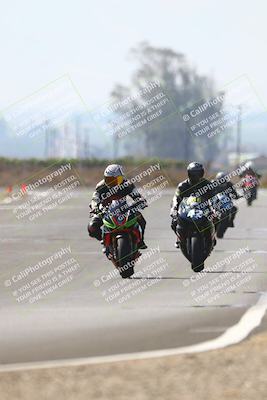 media/Sep-20-2025-TrackDaz (Sat) [[27f0cde673]]/B Group/220pm (Turn 9)/